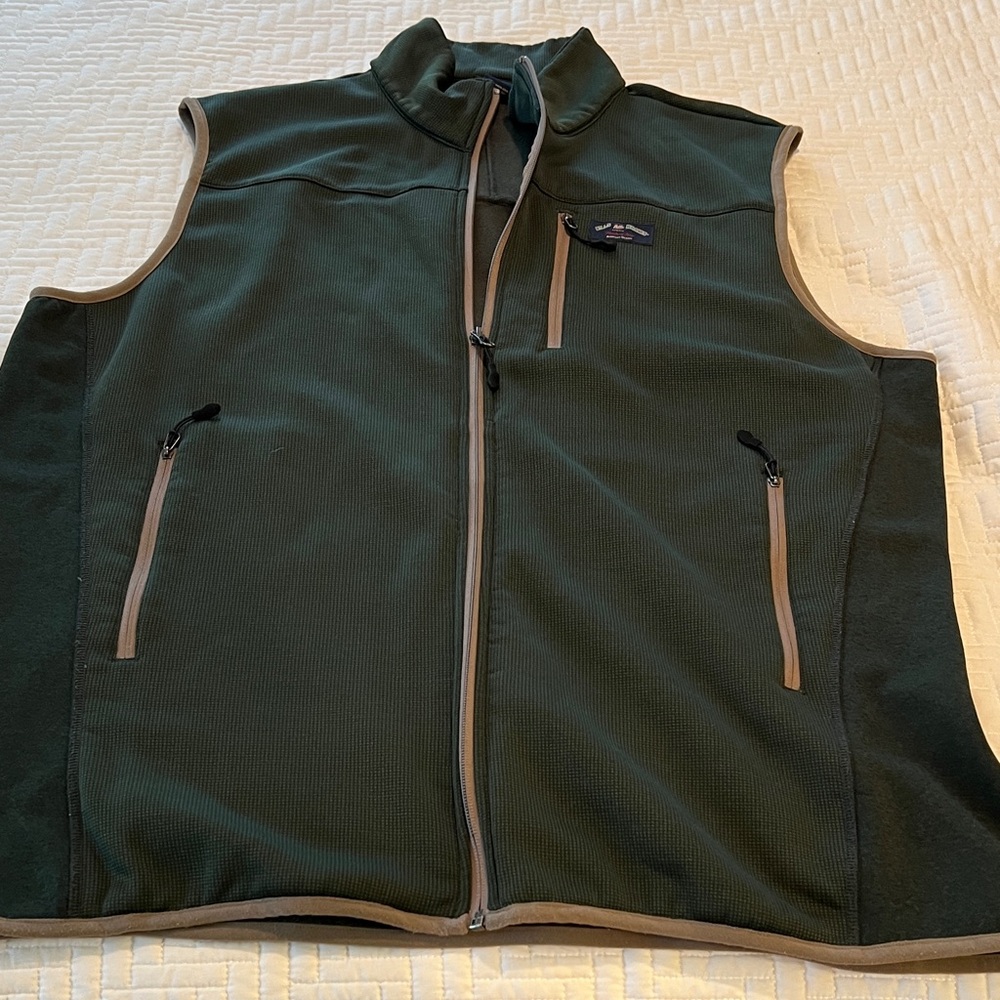 Men's Green With Khaki Trim Lightweight Vest
